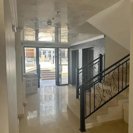 Premium Ferienwohnung Sweti Wlas Polarstar Beach Luxury Apartment 150 M Zum Strand Pool 2 Schlafzimmer Und Wohnkueche Meeresblick Google Tv Bis Zu 6 Personen דירה *