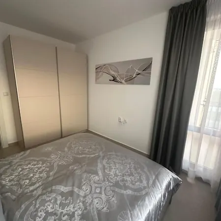 Premium Ferienwohnung Sweti Wlas Polarstar Beach Luxury Apartment 150 M Zum Strand Pool 2 Schlafzimmer Und Wohnkueche Meeresblick Google Tv Bis Zu 6 Personen דירה סבטי ולאס