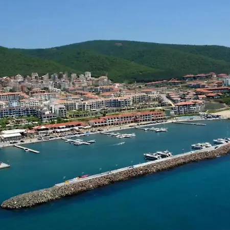 Premium Ferienwohnung Sweti Wlas Polarstar Beach Luxury Apartment 150 M Zum Strand Pool 2 Schlafzimmer Und Wohnkueche Meeresblick Google Tv Bis Zu 6 Personen * סבטי ולאס