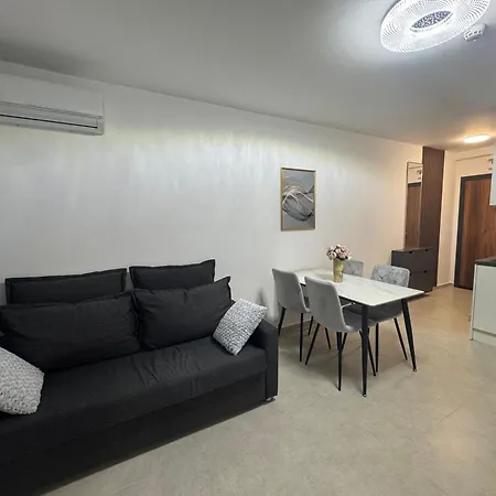 Premium Ferienwohnung Sweti Wlas Polarstar Beach Luxury Apartment 150 M Zum Strand Pool 2 Schlafzimmer Und Wohnkueche Meeresblick Google Tv Bis Zu 6 Personen דירה סבטי ולאס