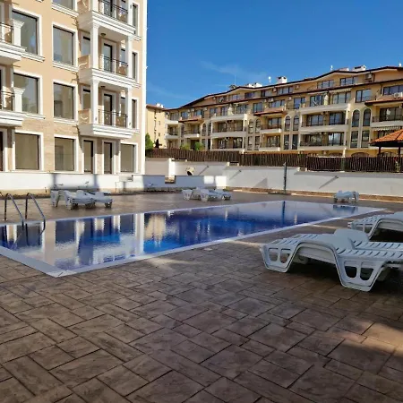 דירה Premium Ferienwohnung Sweti Wlas Polarstar Beach Luxury Apartment 150 M Zum Strand Pool 2 Schlafzimmer Und Wohnkueche Meeresblick Google Tv Bis Zu 6 Personen